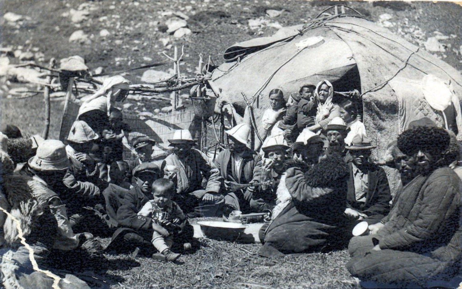 Годы голода в казахстане. Голодомор 1921 1922 в Казахстане. Голод 1931-1933. Голод в Казахстане 1930-1932.