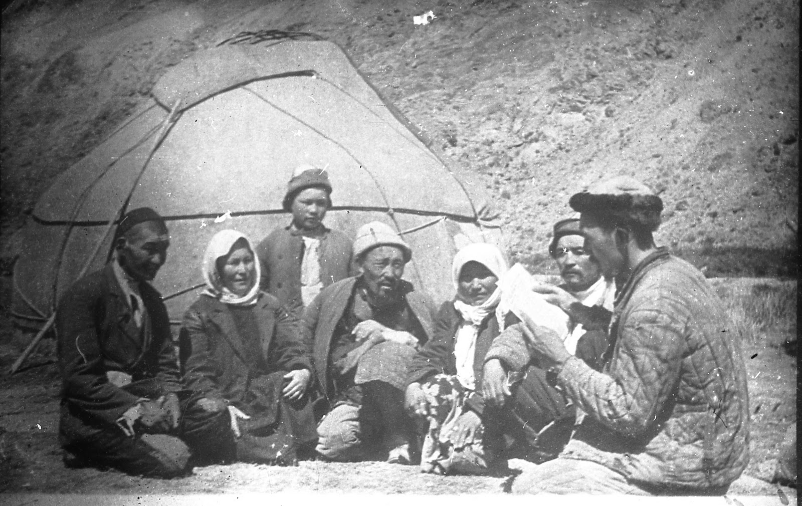 Отношения киргизов. Киргизия 20 века. Казахстан 20 века. Киргиз Кайсак.